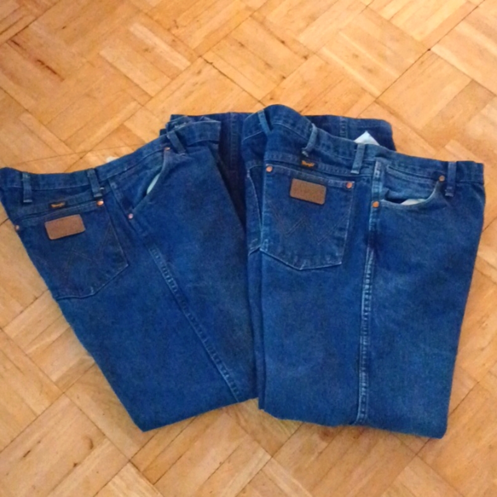 2 pairs Cowboy Wranglers with patch size 38x30